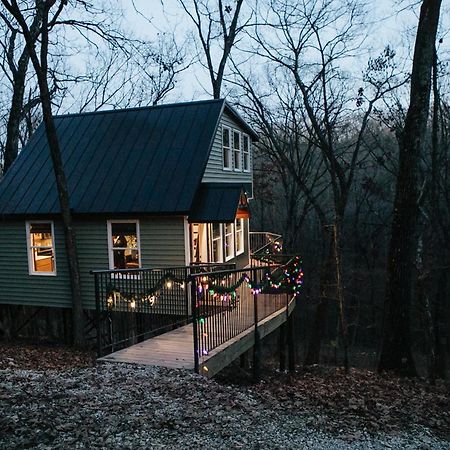 Secluded Treehouse In The Woods - Tree Hugger Hideaway Branson Exterior foto
