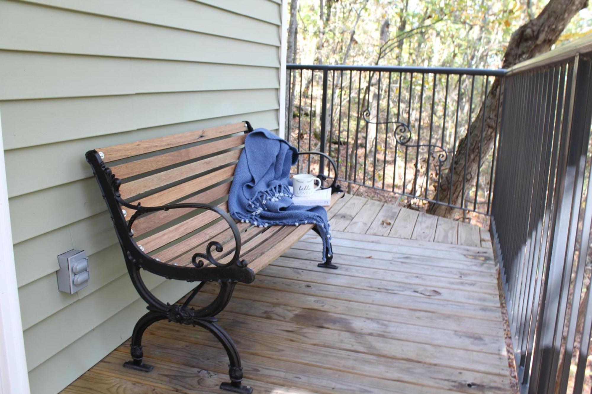 Secluded Treehouse In The Woods - Tree Hugger Hideaway Branson Exterior foto